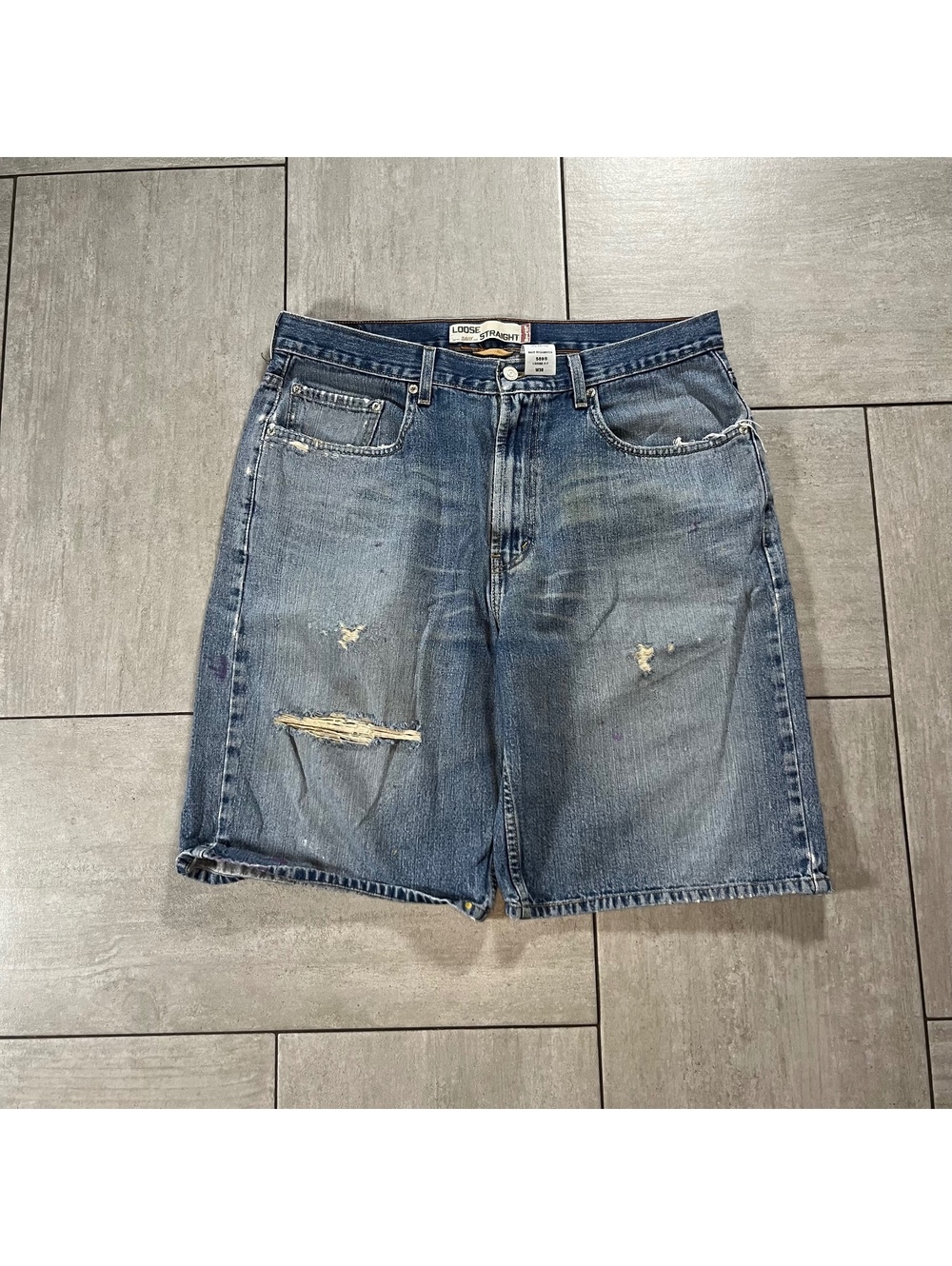 Vintage Levi's Loose Straight Denim Shorts W36